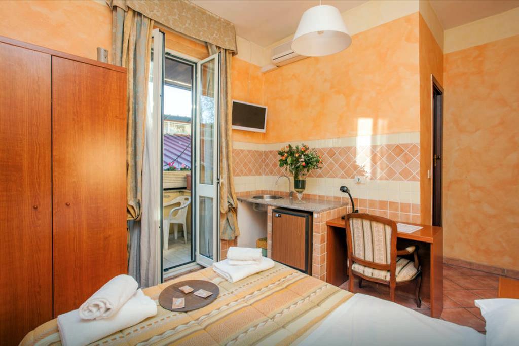 Residenza Camilla Otel Roma Dış mekan fotoğraf