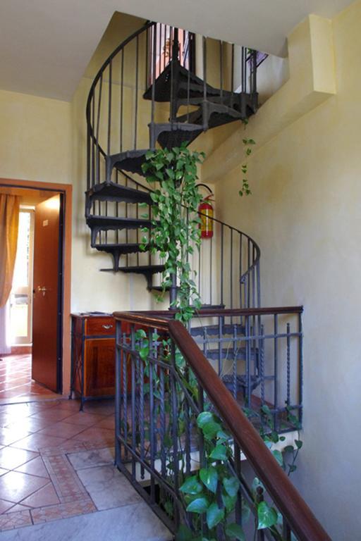 Residenza Camilla Otel Roma Dış mekan fotoğraf